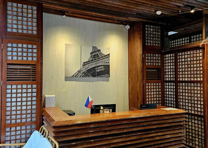 Monchere Hotel Manila