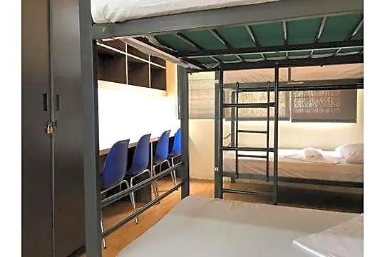 Hotel Monchere *